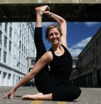 Ame-Wren-Leg-Up-1